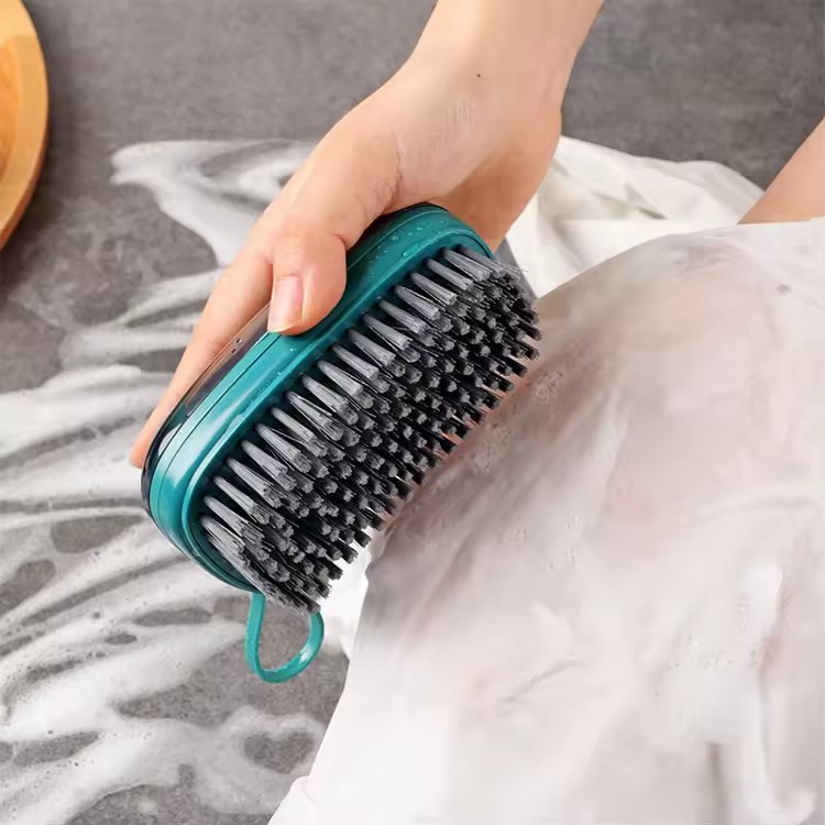 #Long handheld Clothes Brush